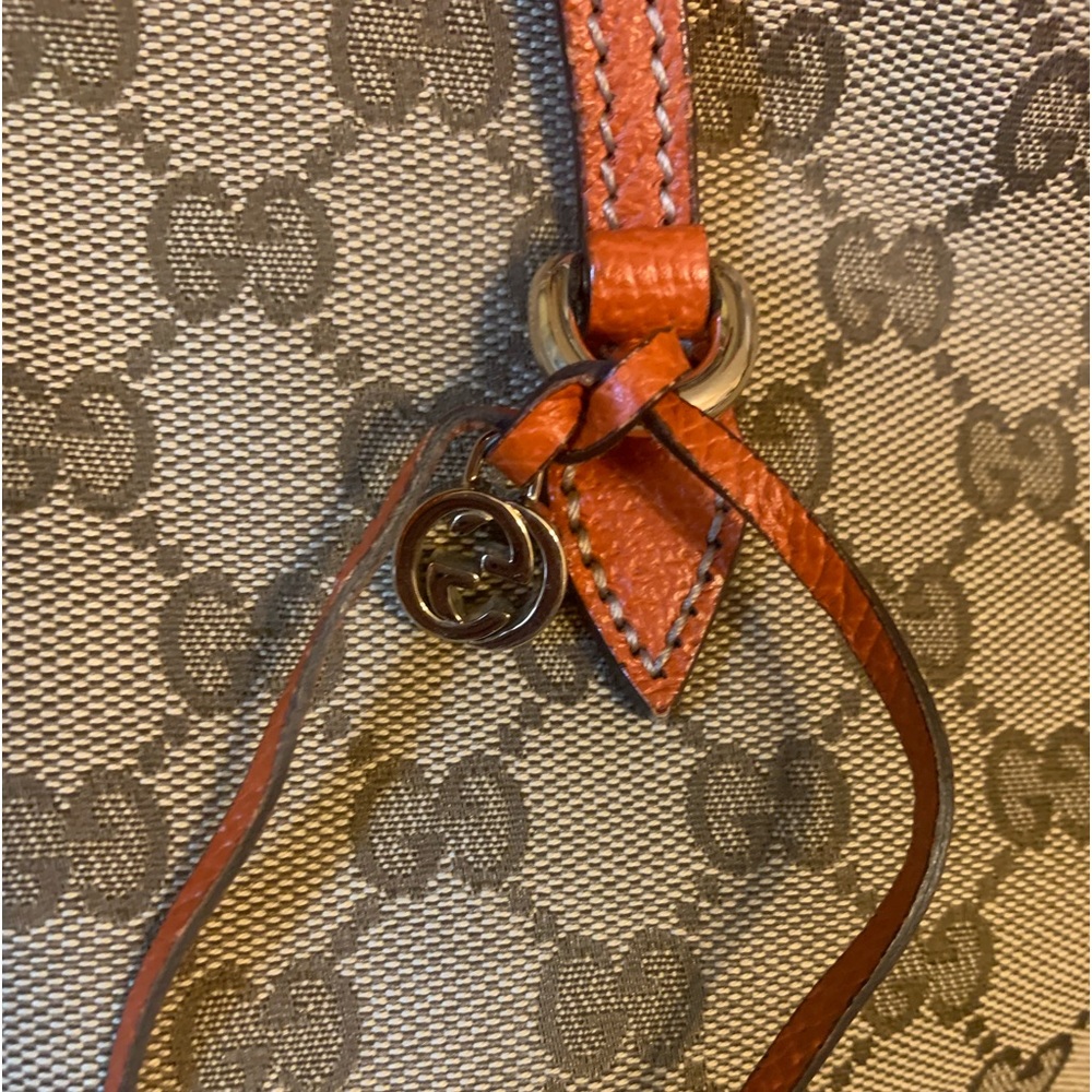 Gucci tote - Picture 3 of 9